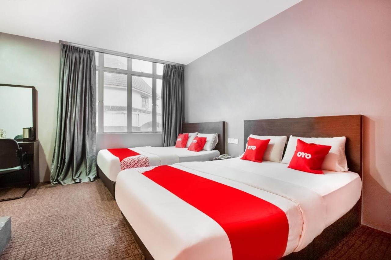 OYO 89652 P Line Hotel Johor Bahru Exterior foto